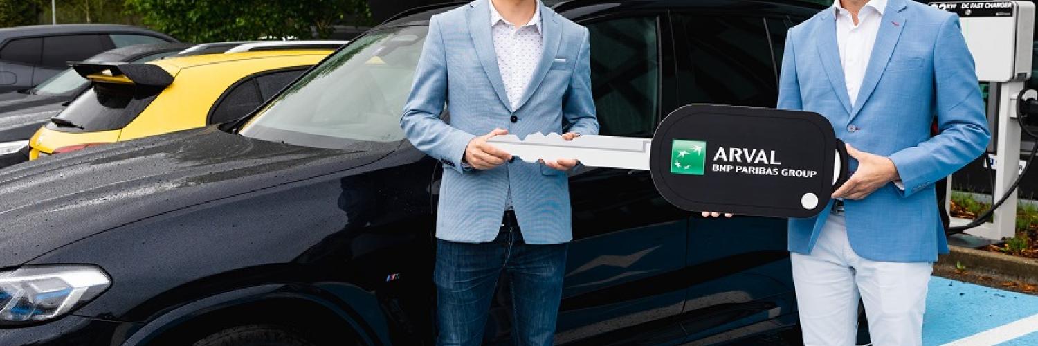 Schlüsselübergabe 1'000. Elektroauto